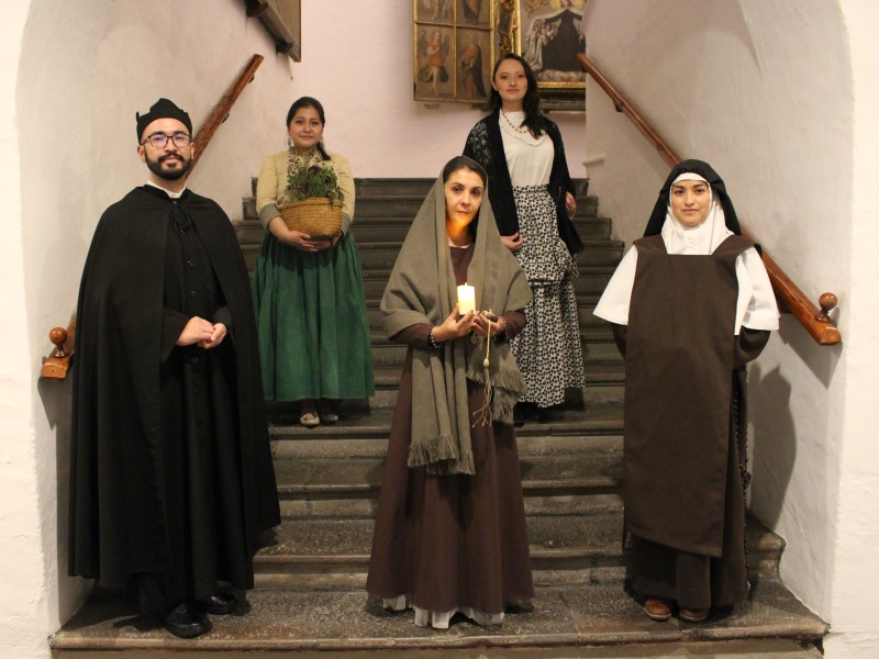 Una noche en el Museo del Carmen Alto.