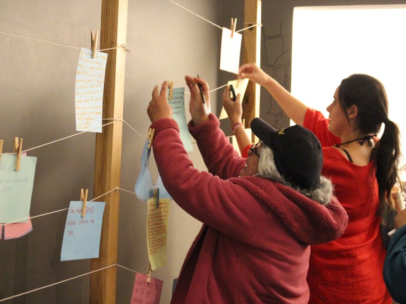 Intervención: “Mujeres, una mirada crítica al pasado”.